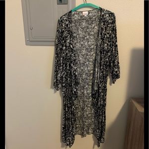 Lula Roe black floral cardigan never worn